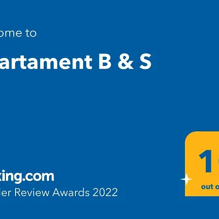 B & S - Free Garage Parking 什切青