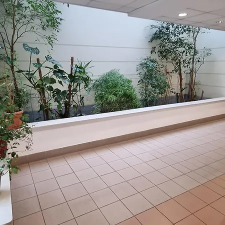 B & S - Free Garage Parking 公寓