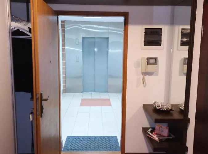 B & S - Free Garage Parking Διαμέρισμα Στσέτσιν