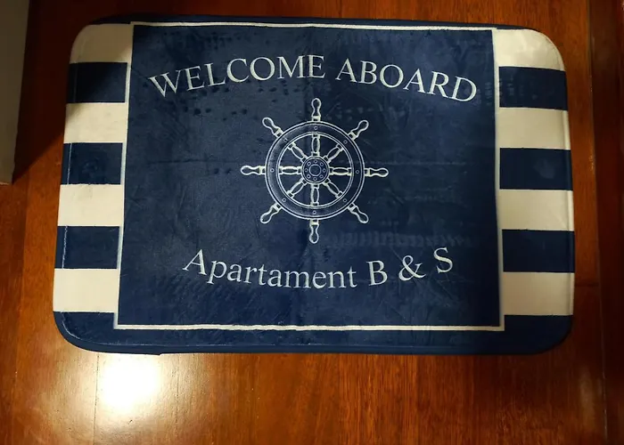 B & S - Free Garage Parking Στσέτσιν