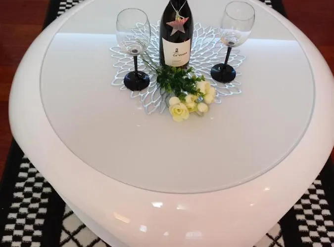 Διαμέρισμα B & S - Free Garage Parking *