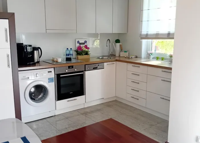 Διαμέρισμα B & S - Free Garage Parking